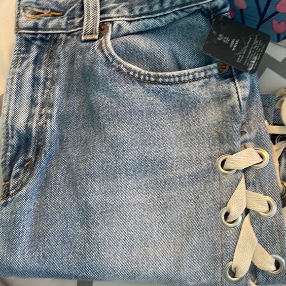 Urban Renewal Remade Levi's Lace Up Denim Jort Jean Shorts Blue Medium Wash 30 - Picture 5 of 10